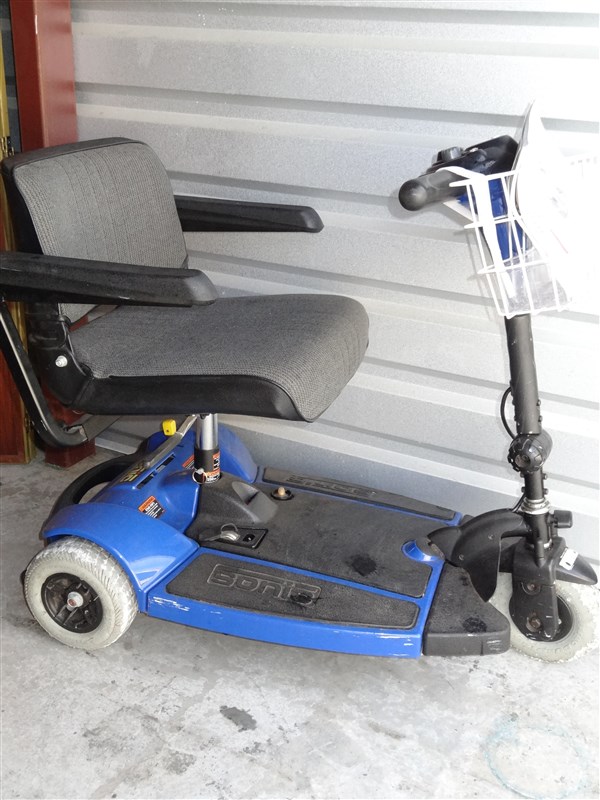 Sonic Pride Mobility Products 3 Wheel Scooter * AS IS * FOR PARTS eBay